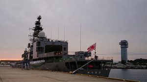 写真タイトル: 護衛艦 ゆうぎり 撮影場所: 茨城県 大洗港 撮影日時 令和元年7月5日 コメント: 翌日の艦艇公開に向け入港。 投稿者: 日の丸弁当さん ミリタリー写真