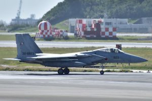 那覇基地 スクランブル 投稿:ところがどすこいさん ミリタリー写真
