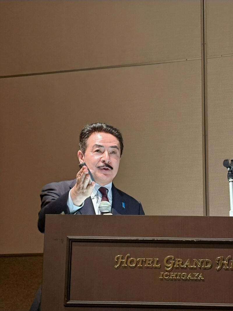 Image for the Tweet beginning: 【御礼】
昨日の昼食懇談会には多くの皆さまにご参加いただき、心より感謝申し上げます。最新の中東情勢、自衛隊の憲法明記などについて100枚超のスライドで説明。終了後には早速、多くのご意見も頂きました。引き続き日本のため全力で取り組みます。 